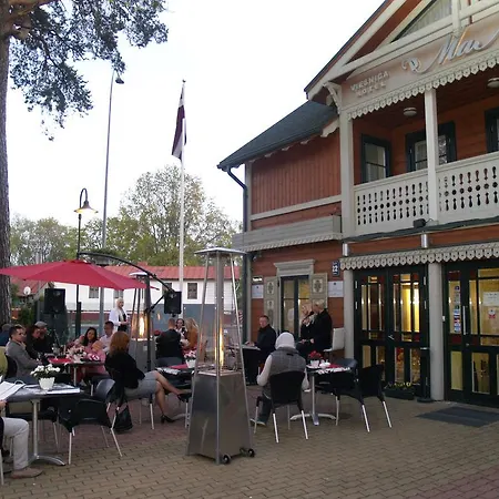 Boutique Mama Hotel 4*