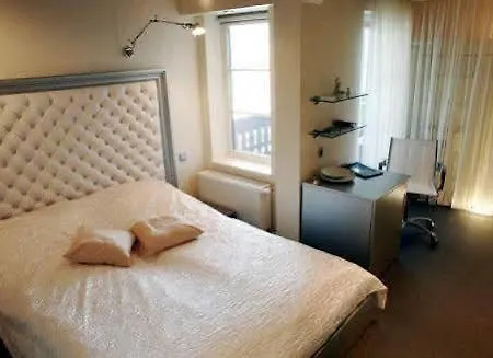 Hotel Boutique Mama 4*